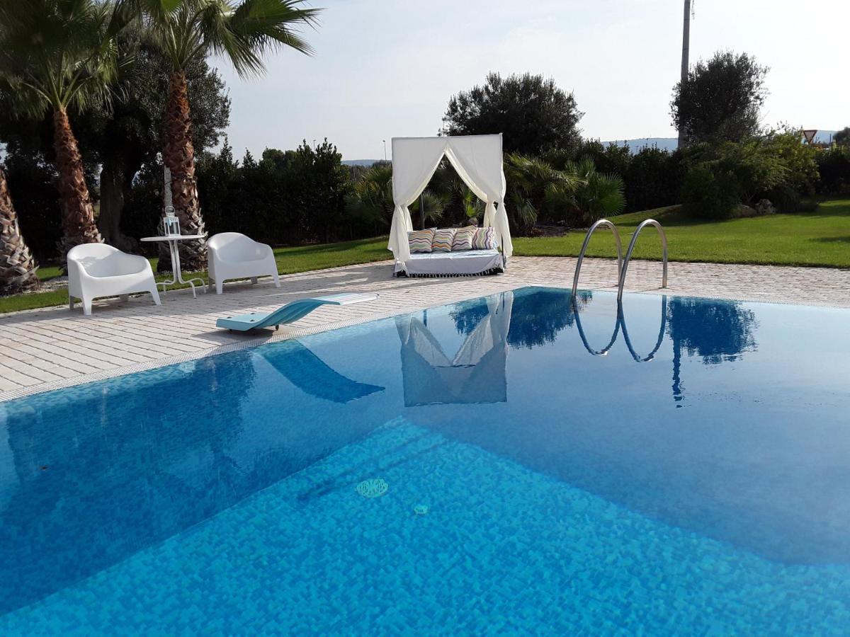Santostefano Holidays Монополи Экстерьер фото
