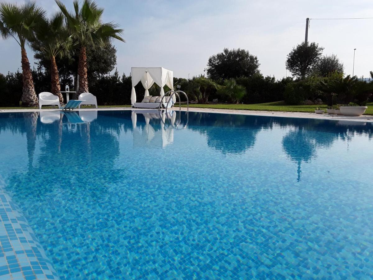 Santostefano Holidays Монополи Экстерьер фото